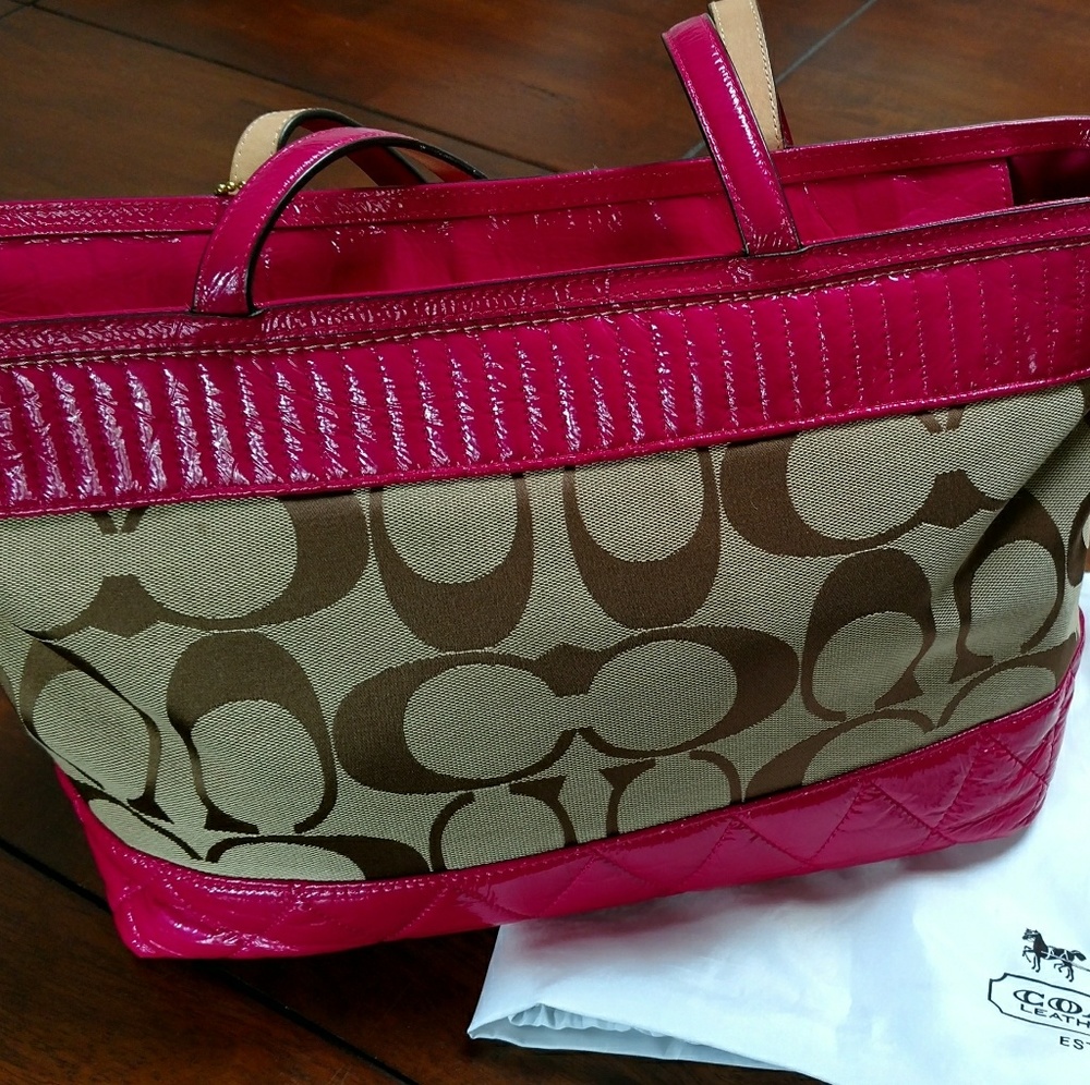 Coach | Pink Poppy Tote Bag