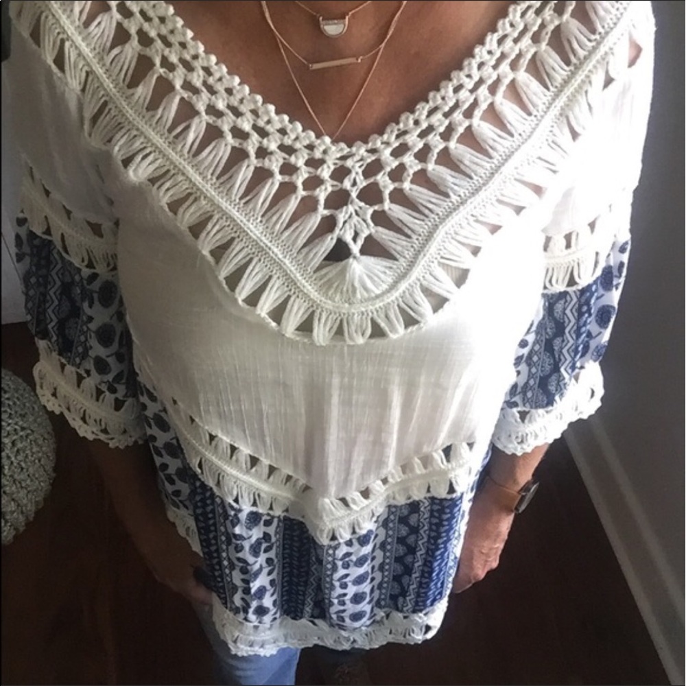 Crochet & linen tunic