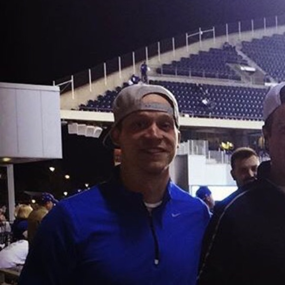 Meet your Posher, Zachary