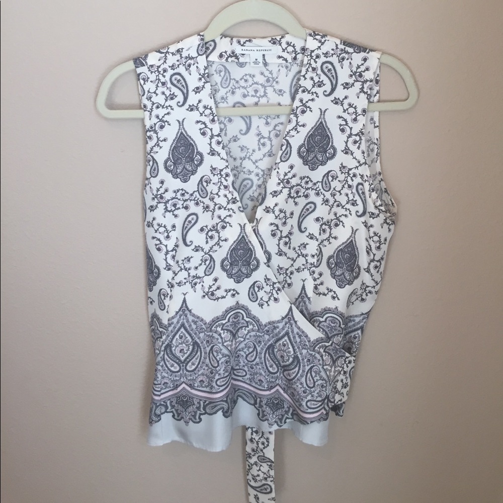 Beautiful silk wrap-around sleeveless top
