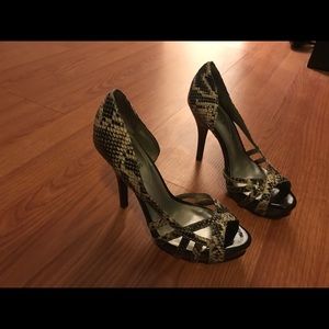 Guess snakeskin heels