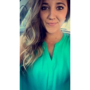 Meet your Posher, Stephanie