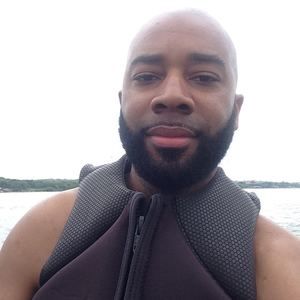 Meet your Posher, Christopher