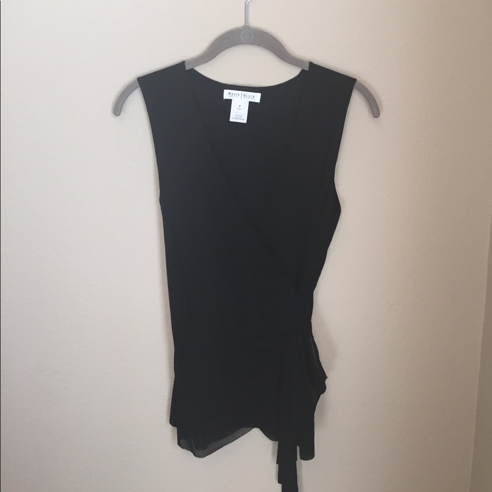 White House/ Black Market sleeveless blouse