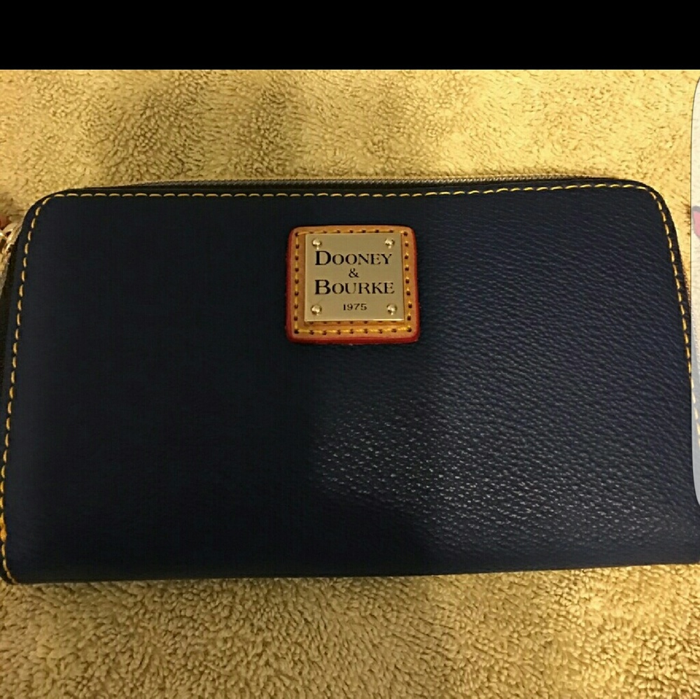 Dooney & Bourke Wallet