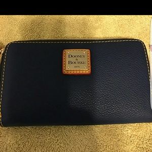 Dooney & Bourke Wallet