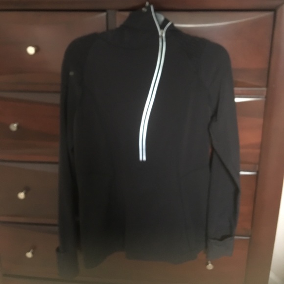lululemon athletica Tops - Lululemon zipper from hoodie