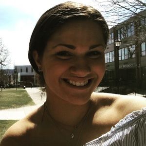 Meet your Posher, Julia