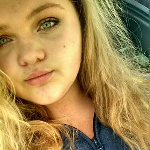 Meet your Posher, Tori