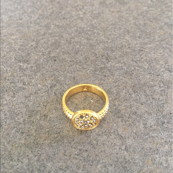 • swarovski pave crystal Button ring • - Picture 5 of 5