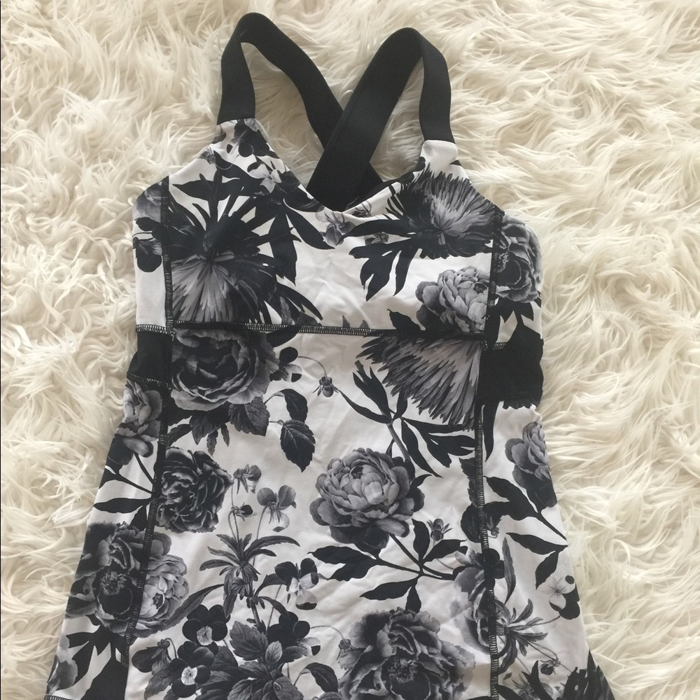 Lululemon Tank