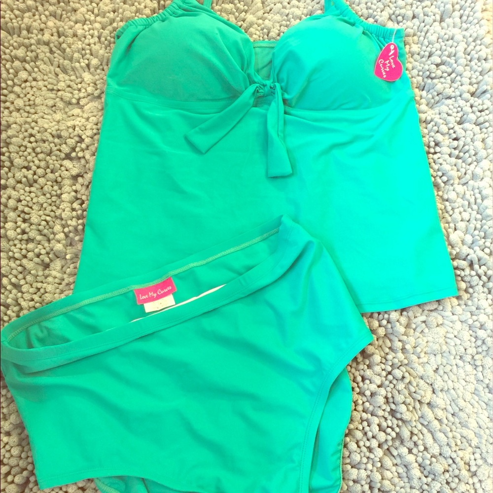 SOLD ON OTHER SITE!! Love My Curves swimsuit BNWT
