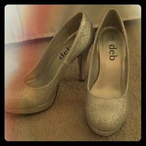 High heel sparkle shoes