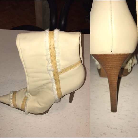 Casadei Tall Boots Lined w fur
Size 9.5/10 - Picture 2 of 4