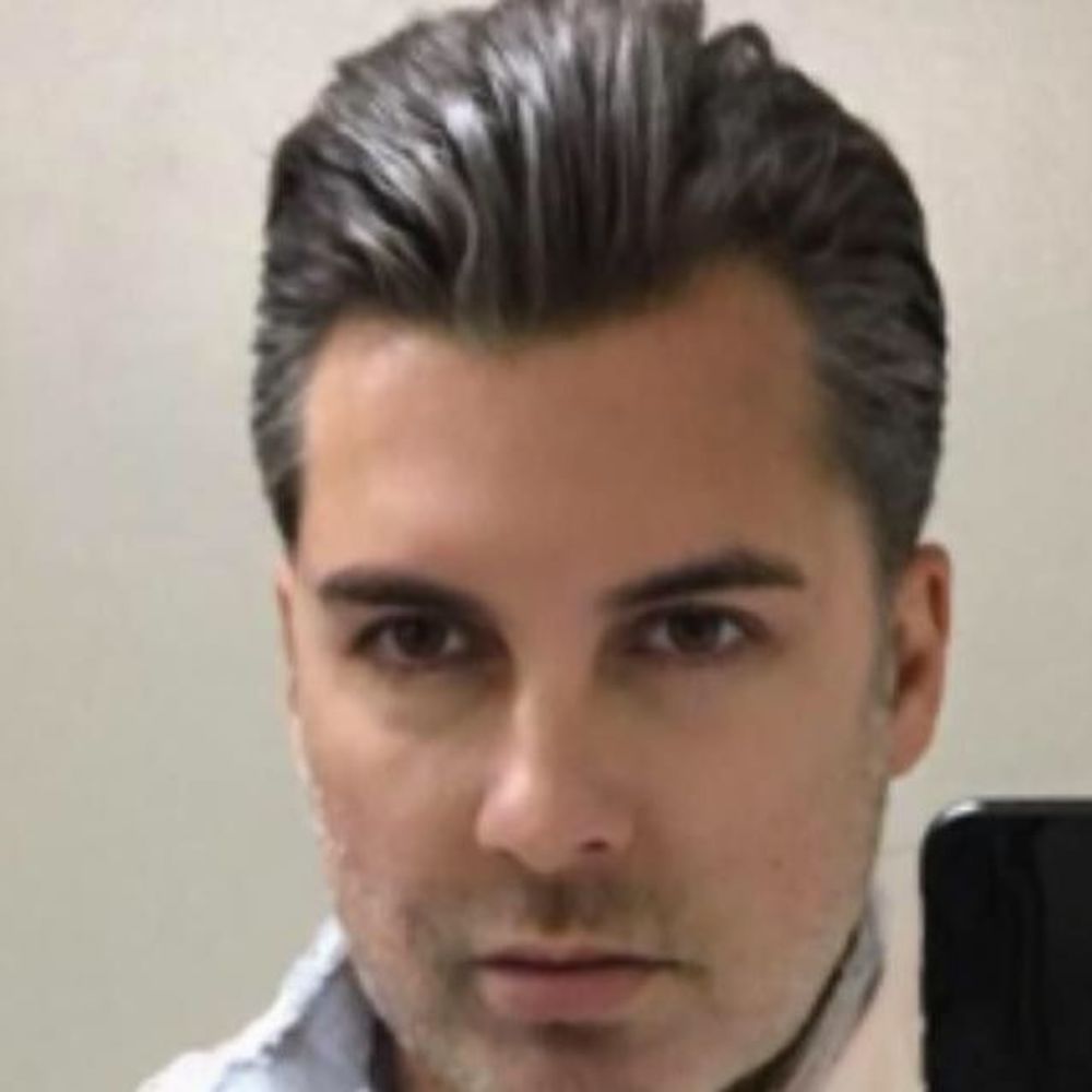 Meet your Posher, Eric