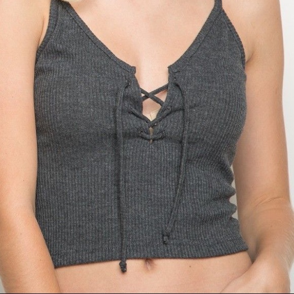 BRANDY MELVILLE Bethany tank - Picture 3 of 4