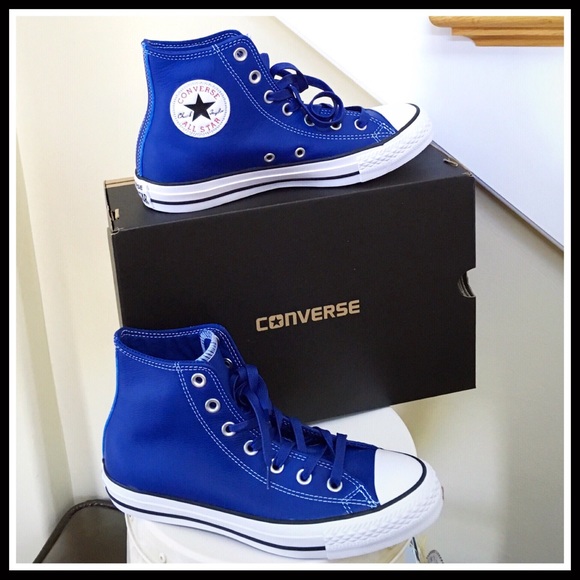 CONVERSE LEATHER HIGH TOPS CHUCK TAYLOR SNEAKERS - Picture 4 of 8