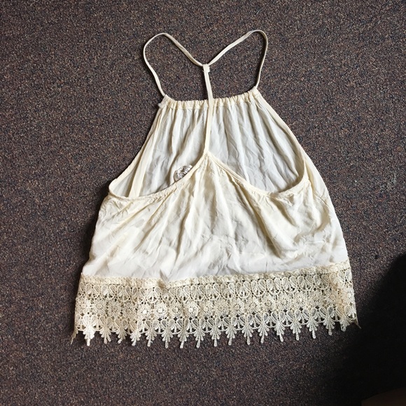 Racer-Back Cropped Top - Picture 2 of 4