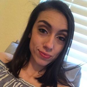 Meet your Posher, Stefanie