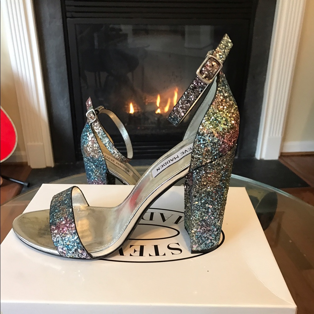 Steve Madden Carson Glitter Pump