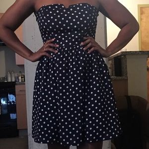 Polka Dot strapless dress!