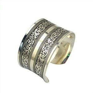 Antique Design Cuff Bracelet