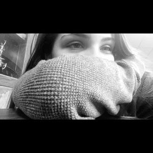 Meet your Posher, Sierra