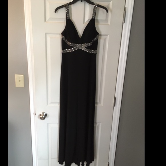 Cachet black formal dress with beads size 8 - Picture 2 of 6