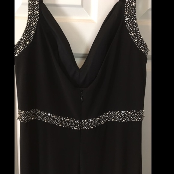 Cachet black formal dress with beads size 8 - Picture 3 of 6