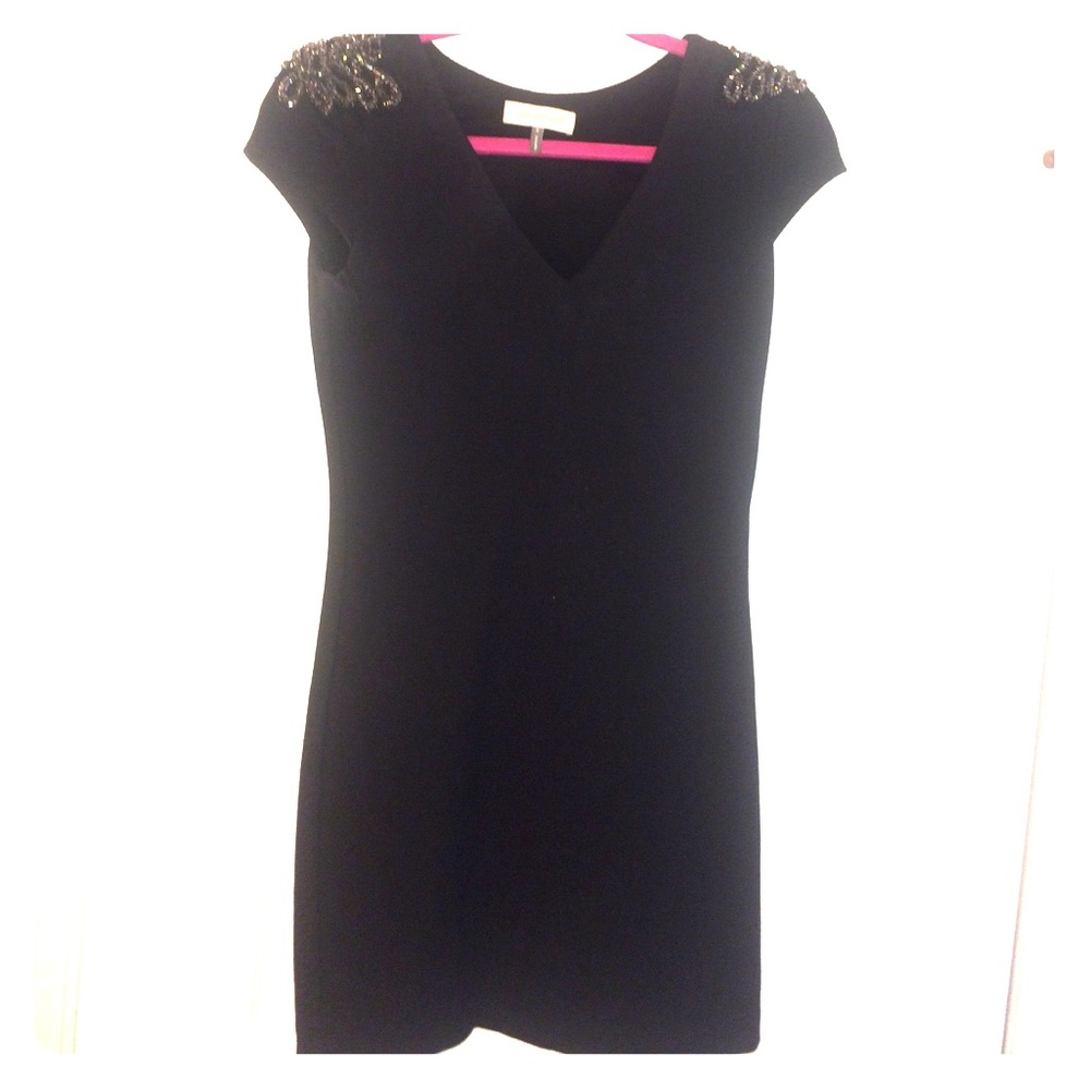 Amour Vert cocktail dress with sleeve embelishment