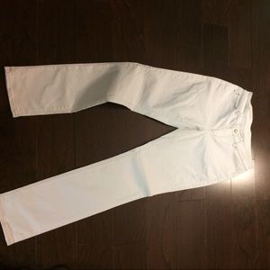 NWOT Loft Curvy Fit White Jeans - NEVER WORN! Sz 8