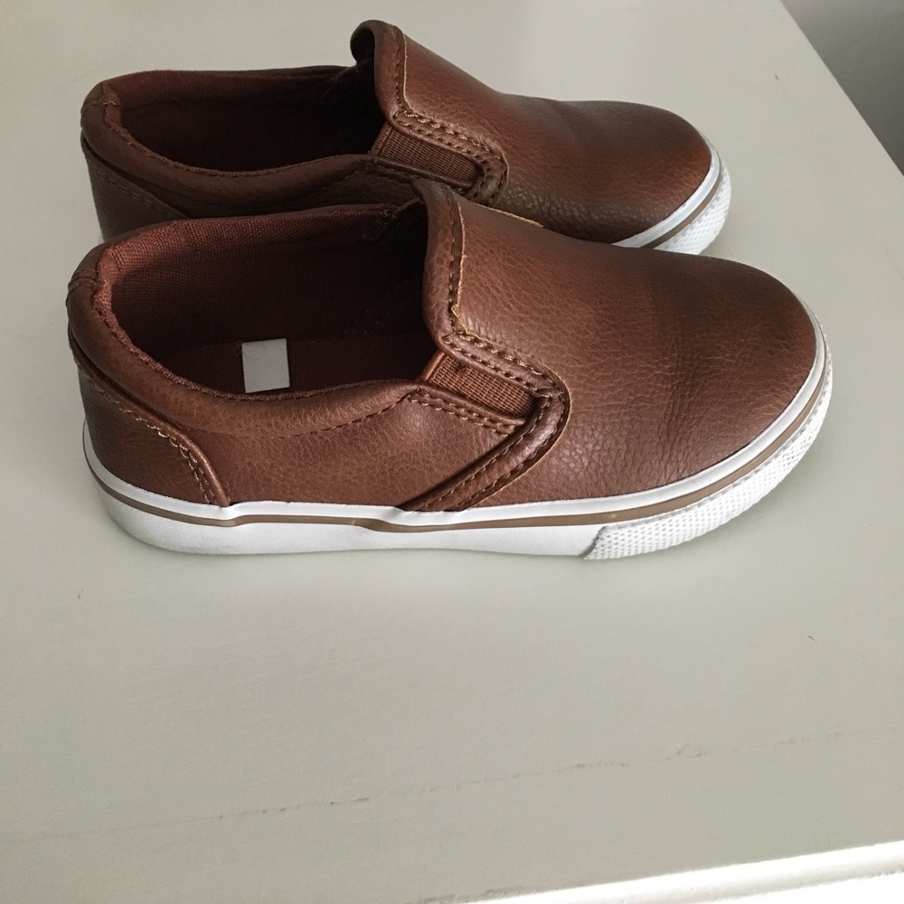Kids brown dress shoes