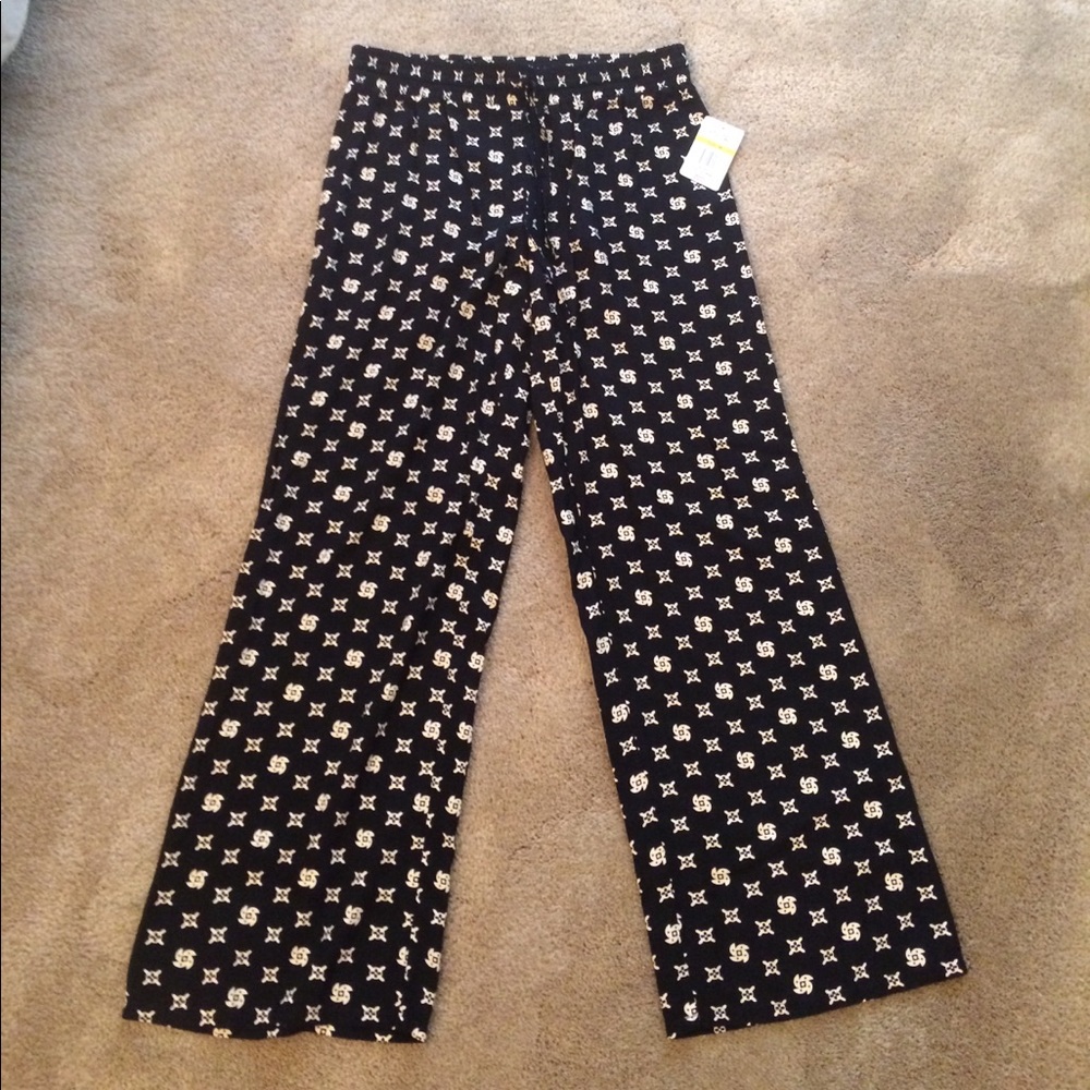 NWT Medium Navy Palazzo Pants