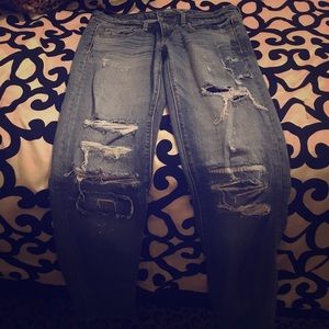 Destroyed jeans