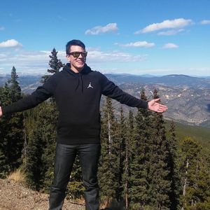 Meet your Posher, Dillon