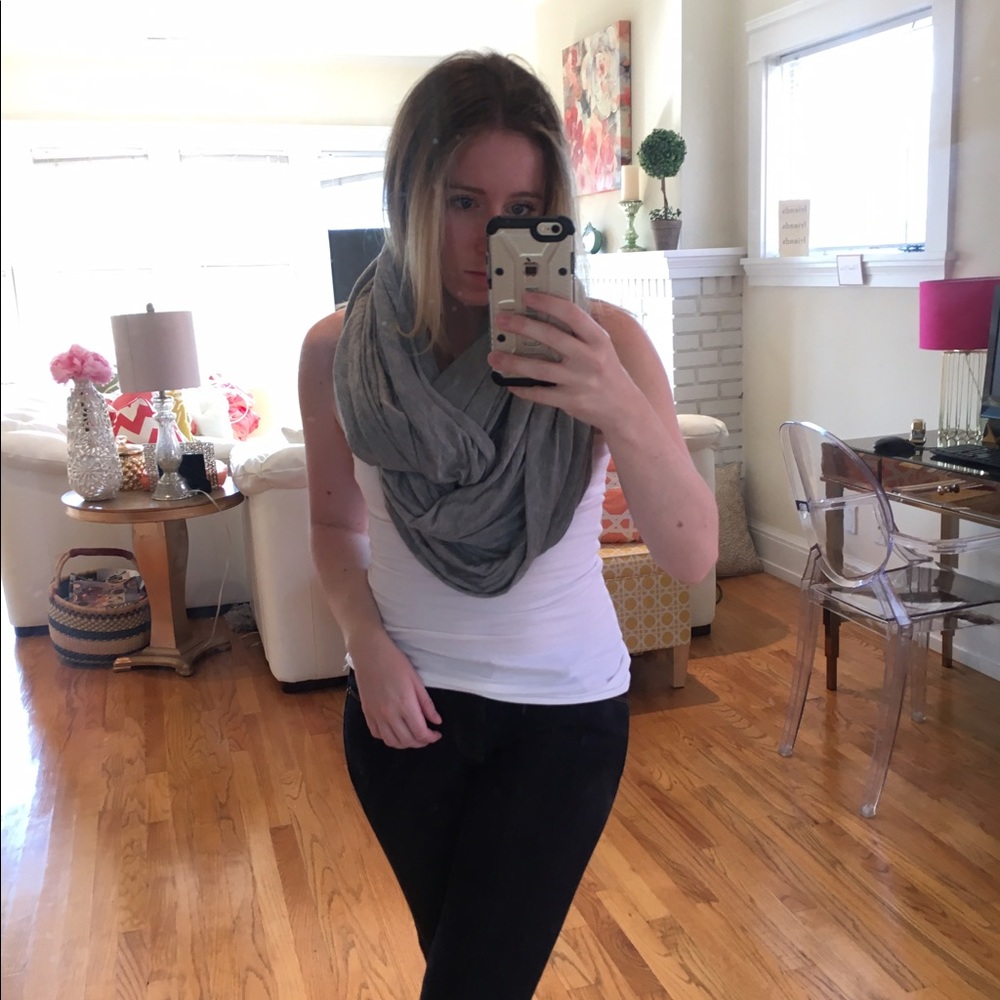 H&M gray infinity scarf!