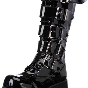 ✨SOLD✨ Demonia Trashville 518 boots