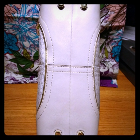 NWOT Coach Hampton Soho Flap Satchel - Picture 2 of 8