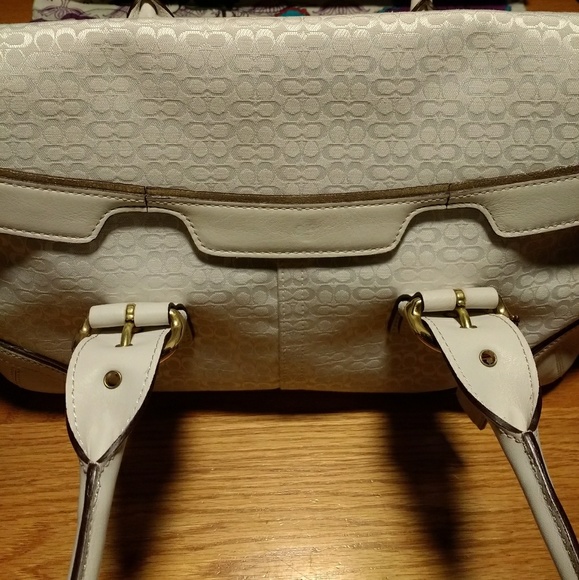 NWOT Coach Hampton Soho Flap Satchel - Picture 3 of 8