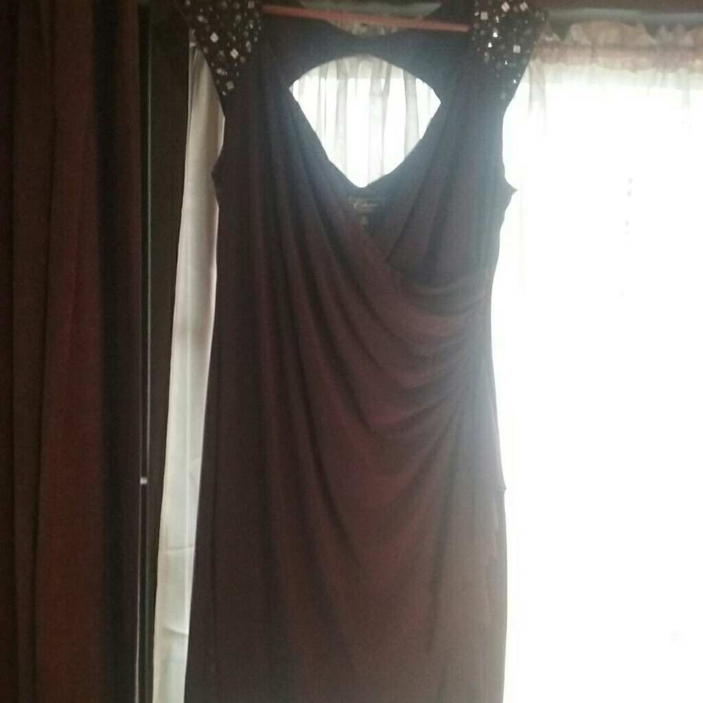 Flattering Date Night Dress