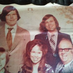 Meet your Posher, Cliff