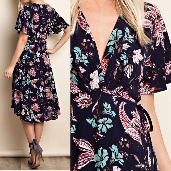 🆕 Floral print woven short sleeve wrap dress - Picture 3 of 3