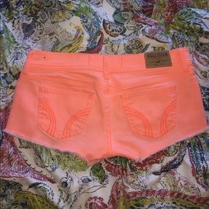 Hollister shorts!