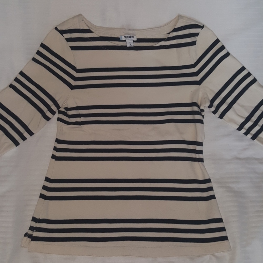 Shirt - Picture 2 of 4