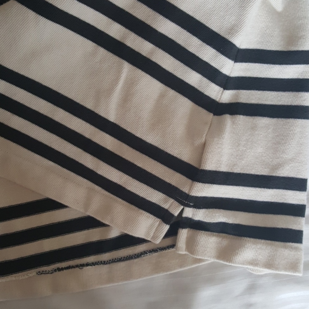 Shirt - Picture 4 of 4