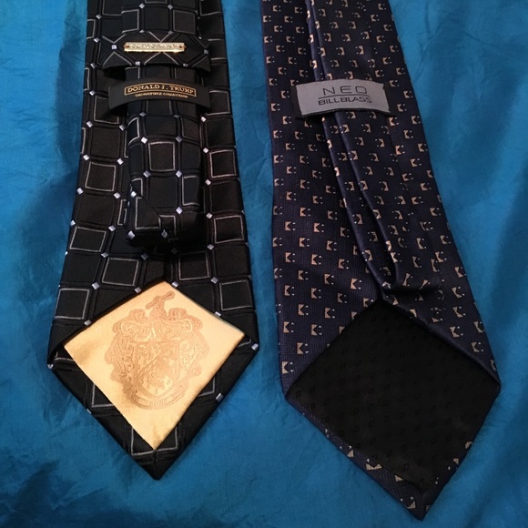 Trump Tie, Plus One. - Picture 2 of 5