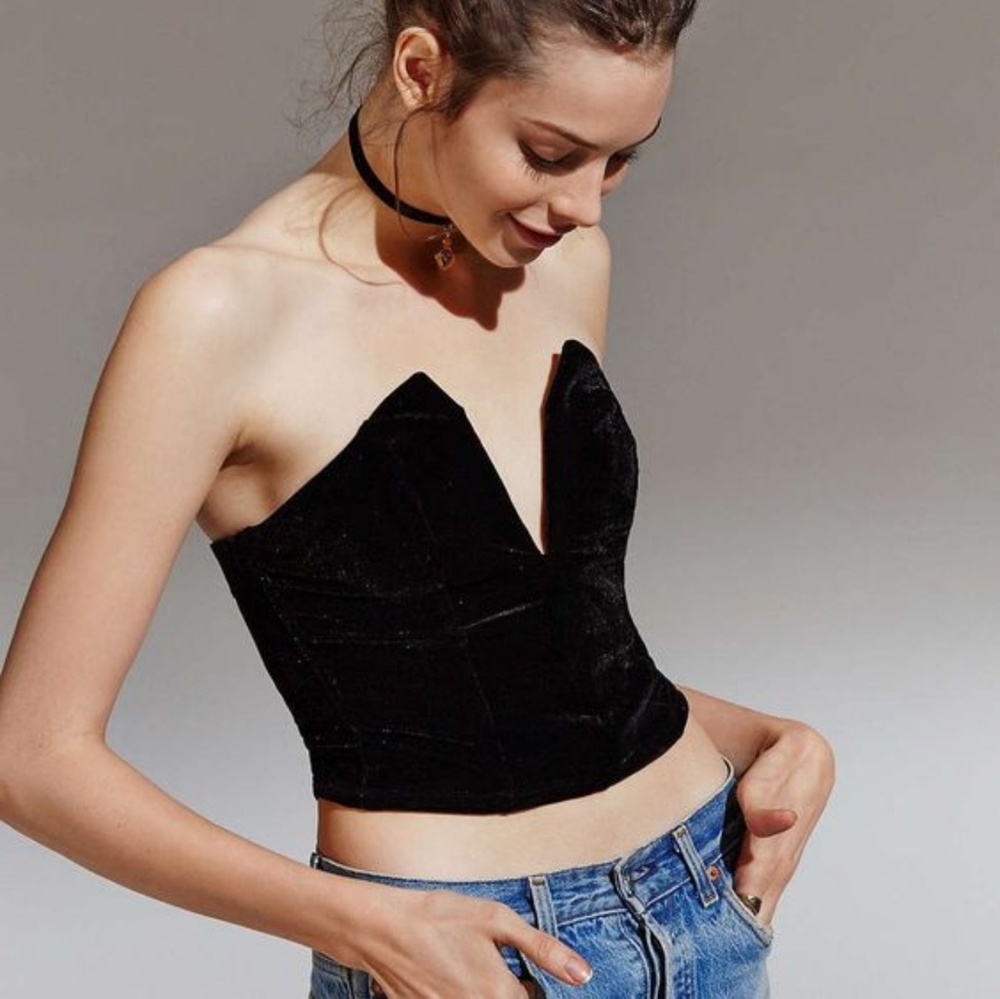 Urban outfitters Tela Bustier Velvet Top NWOT