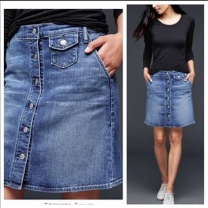 GAP 1969 Denim Front Button Skirt