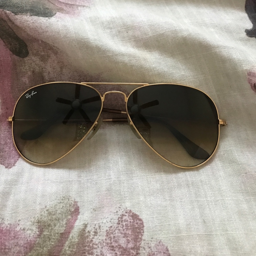 Ray-ban aviators!