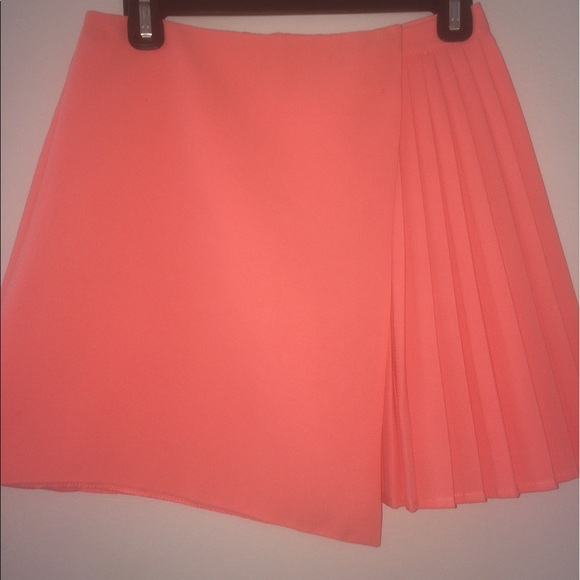 Topshop Asymmetrical Mini Skirt - Picture 3 of 4
